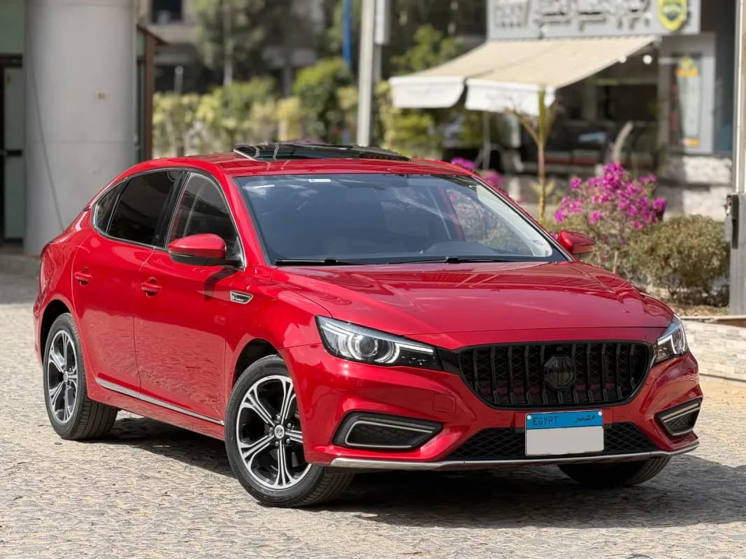 ام جي 6 2022 كومفرت أحمر أوتوماتيك — مستعملة