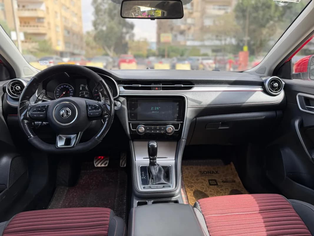 ام جي 6 2022 كومفرت أحمر أوتوماتيك — مستعملة