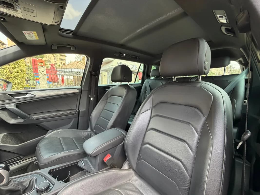 سيات تراكو 2024 اف ار أخضر زيتي أوتوماتيك — مستعملة