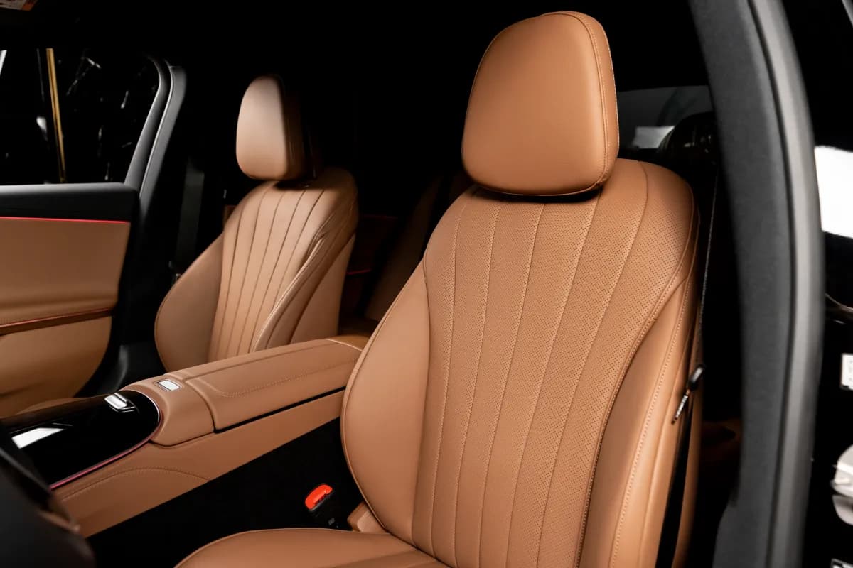 مرسيدس بنز E200 2026