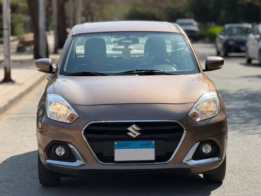 سوزوكي ديزير 2022 جي ال اكس ايه /تي برونزي أوتوماتيك — مستعملة