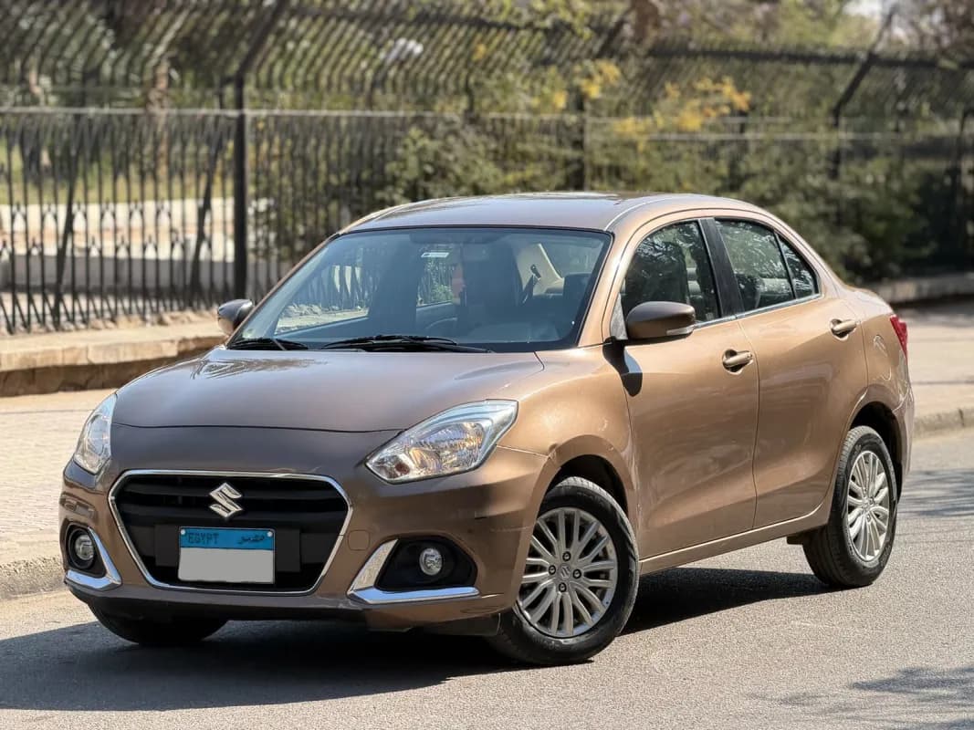 سوزوكي ديزير 2022 جي ال اكس ايه /تي برونزي أوتوماتيك — مستعملة