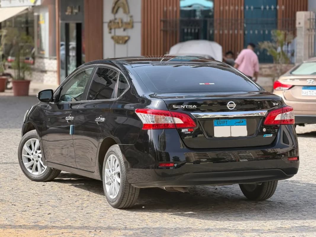 نيسان سنترا 2026 هاي لاين أسود أوتوماتيك — مستعملة