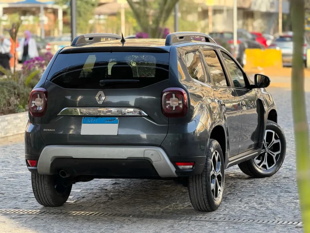 Renault Duster 2019 H3 Nardo Gray Automatic — Used