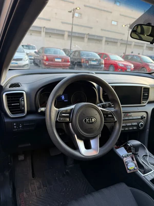 Kia Sportage 2021 Kia Silver Automatic — Used