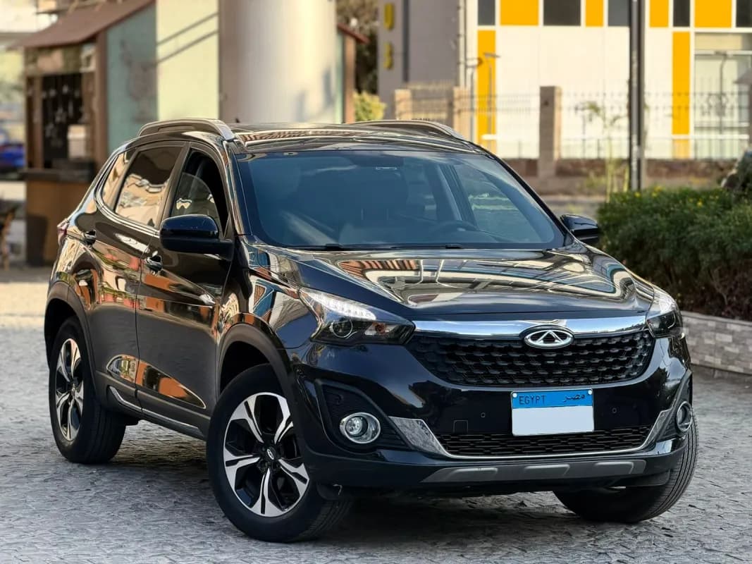 شيري تيجو 7 2025 لاكشري أسود أوتوماتيك — مستعملة