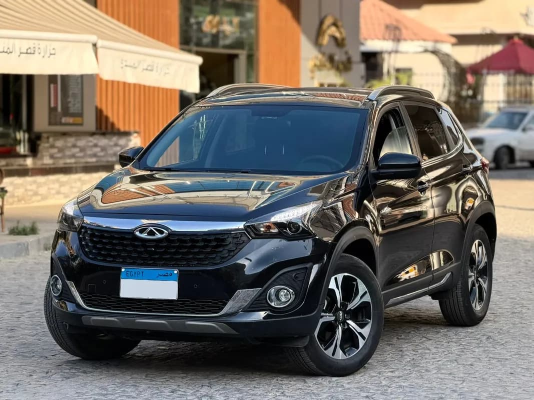 شيري تيجو 7 2025 لاكشري أسود أوتوماتيك — مستعملة