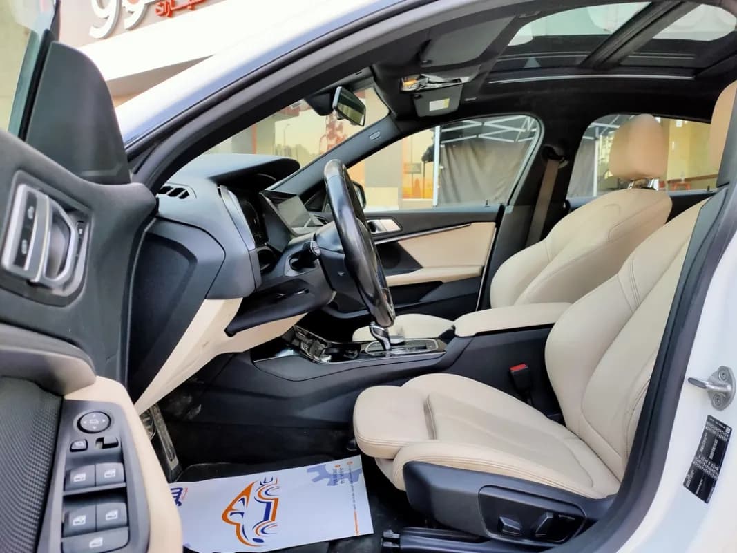بي ام دبليو 218i 2021