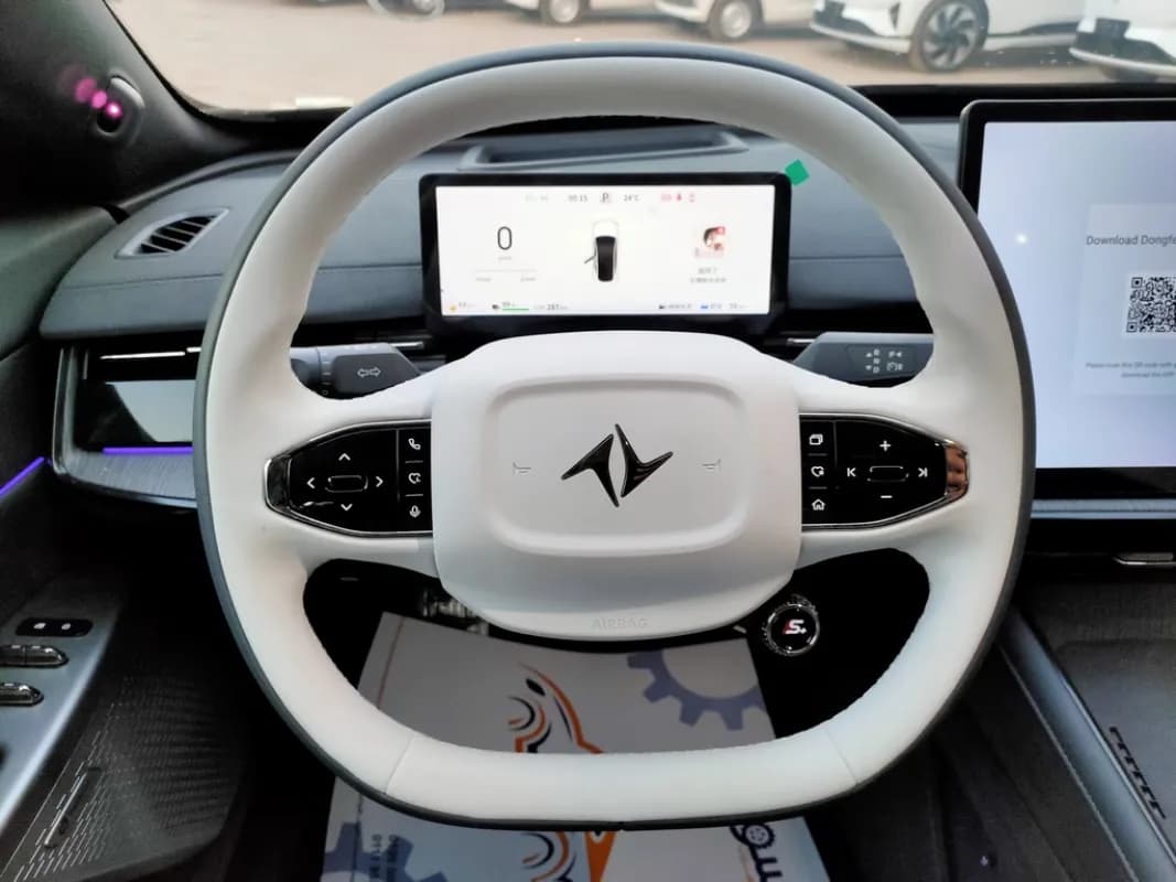 دونج فينج 007 2025 630 رينج أسود أوتوماتيك — جديدة