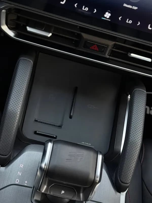 Jetour T2 2026 Luxury Black Automatic — Used