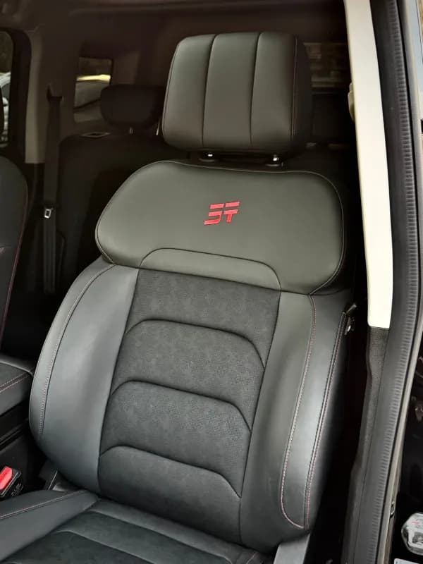 Jetour T2 2026 Luxury Black Automatic — Used