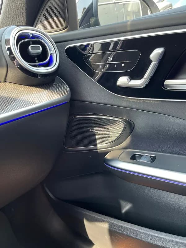 مرسيدس بنز C180 2025