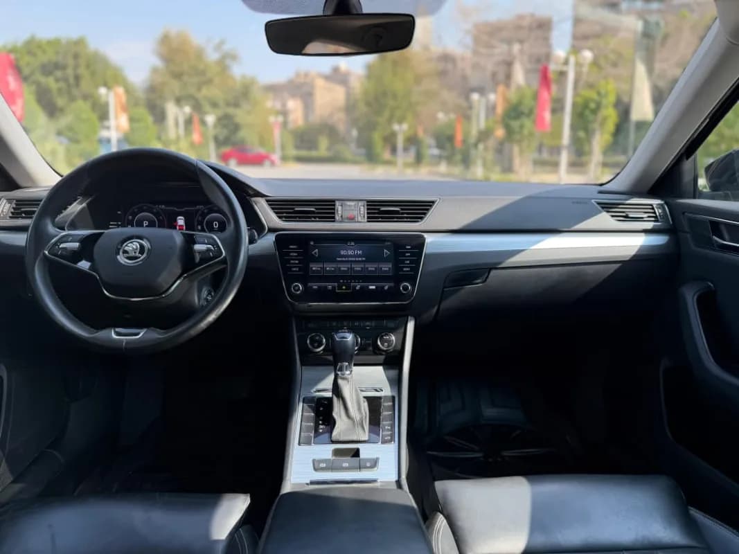 سكودا سوبرب 2021