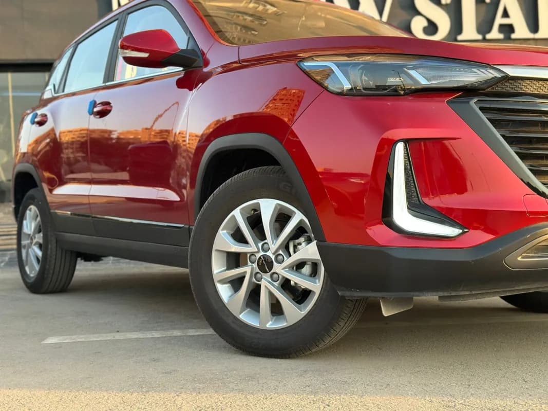 بايك اكس ٣٥ 2026 هاي لاين أحمر أوتوماتيك — جديدة