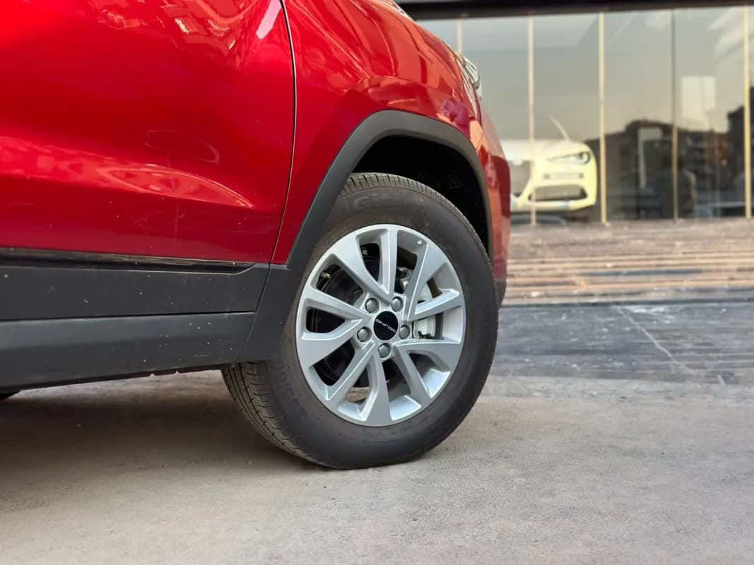 بايك اكس ٣٥ 2026 هاي لاين أحمر أوتوماتيك — جديدة