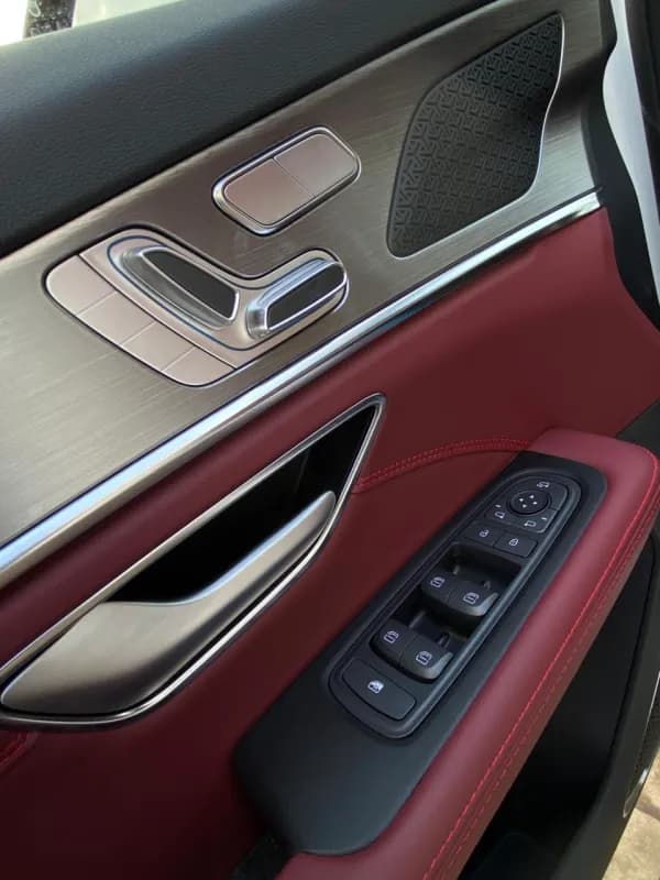 Jetour X70 PLUS 2026 Luxury Black Automatic — New