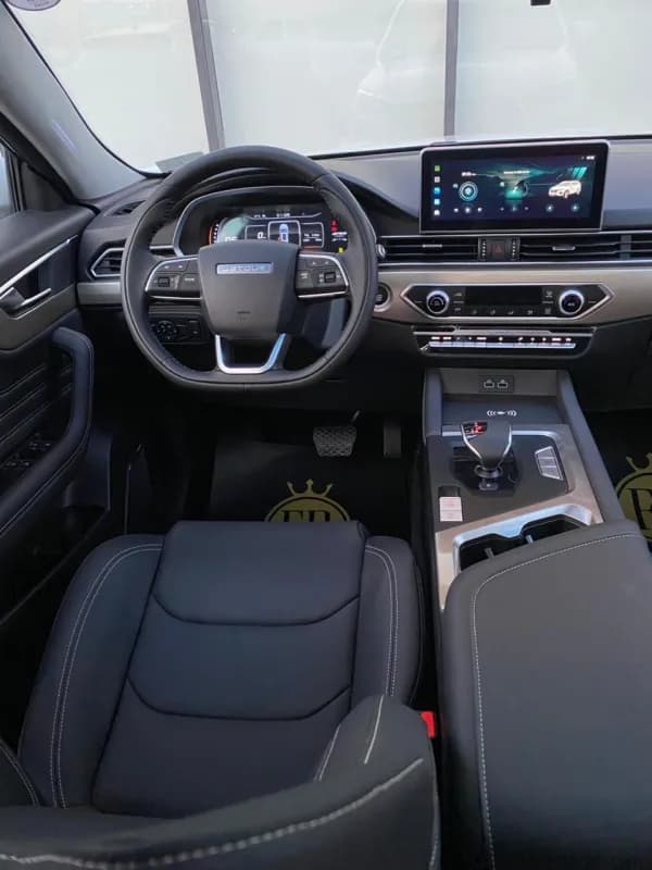 جيتور اكس 70 2026 لكشري أبيض أوتوماتيك — جديدة