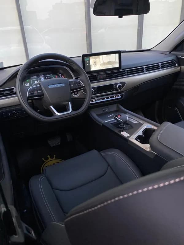 جيتور اكس 70 2026 لكشري أبيض أوتوماتيك — جديدة