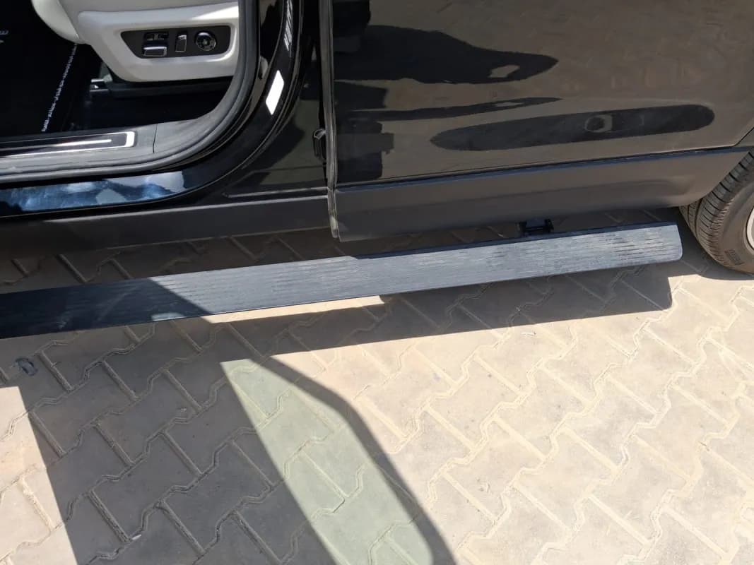 Rox 01 2026 Family 7 Seats Black Automatic — New