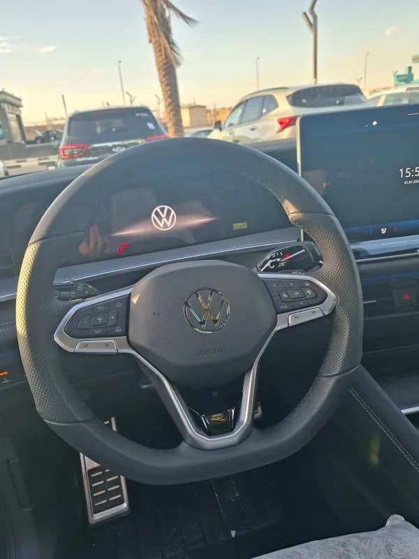 Volkswagen Tayron 2026 R-Line Silver Automatic — New