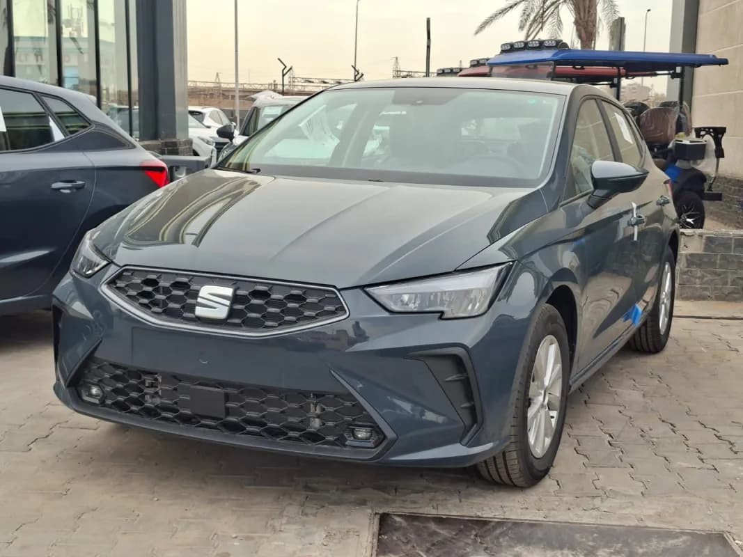 سيات ابيزا 2026 ريفرنس رمادي أوتوماتيك — جديدة