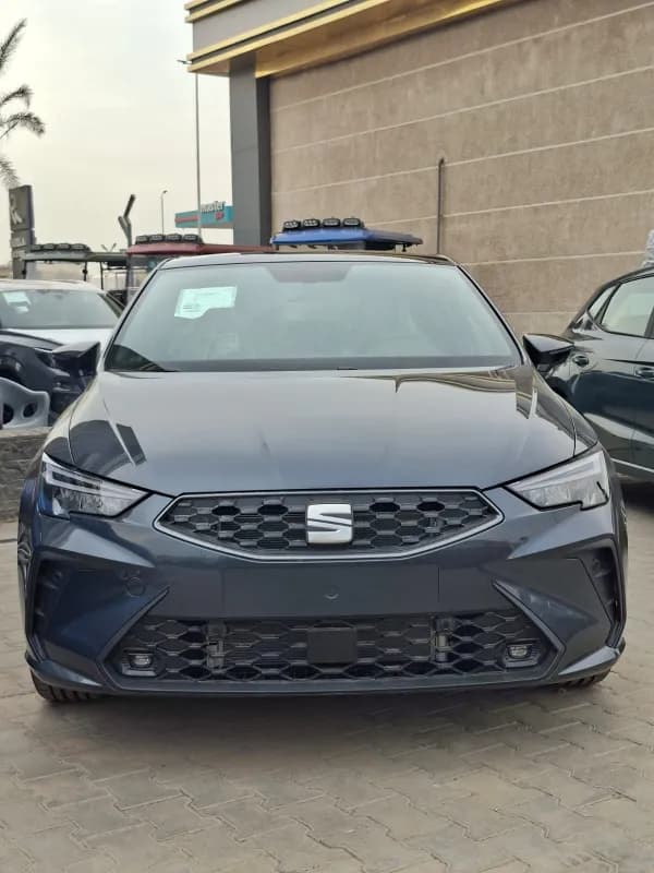 سيات ابيزا 2026 ريفرنس رمادي أوتوماتيك — جديدة