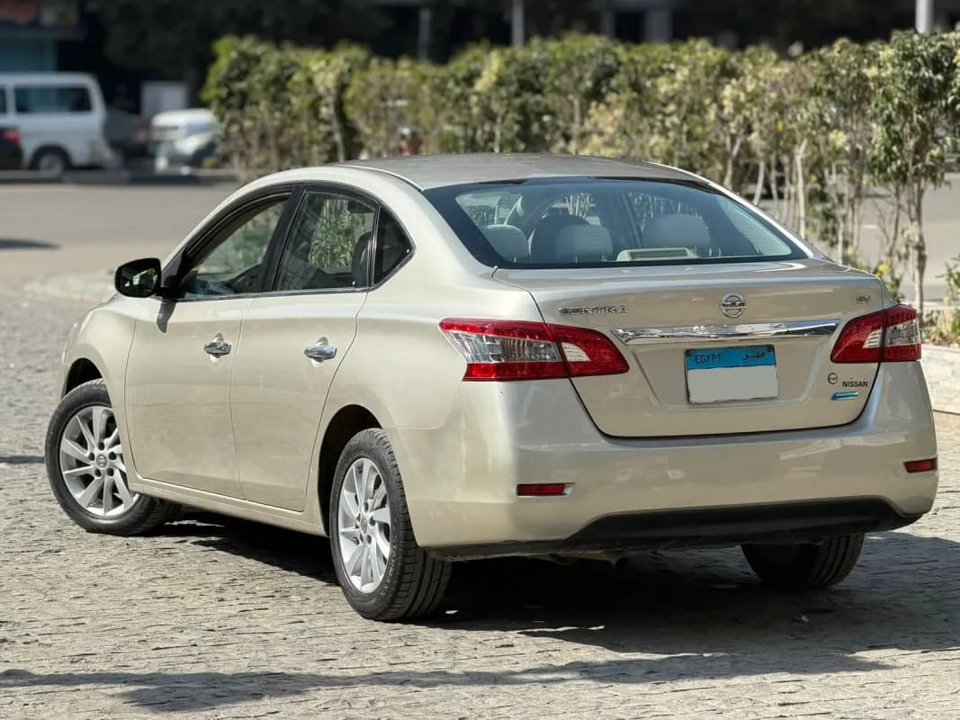 Nissan Sentra 2019 Highline Bronze Automatic — Used