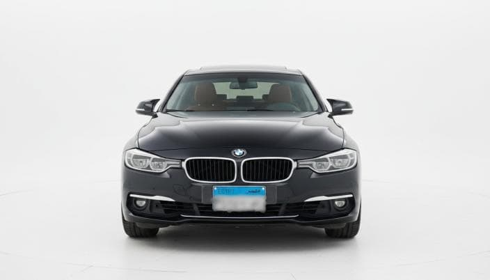 BMW 320i 2018 Luxury Line Black Automatic — Used - 1