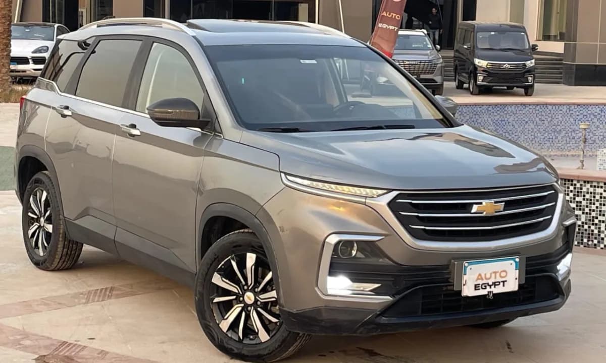 Chevrolet Captiva 2020 Premier Silver Automatic — Used