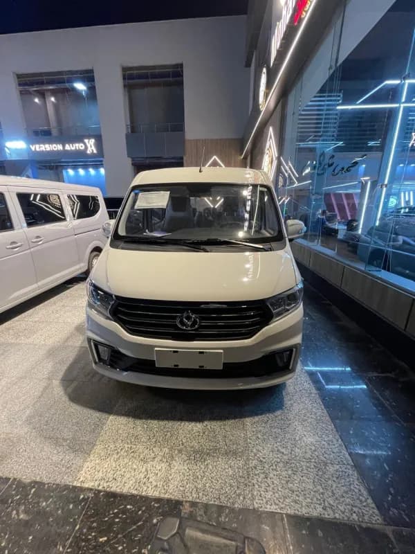 كي واي سي في 3 2026 بيزيك أبيض مانيوال — جديدة