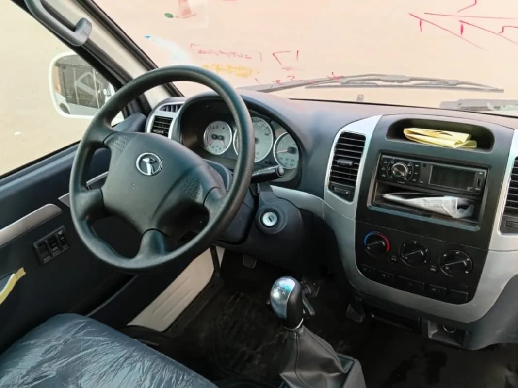 King long Minibus 2026 Hiace White Manual — New