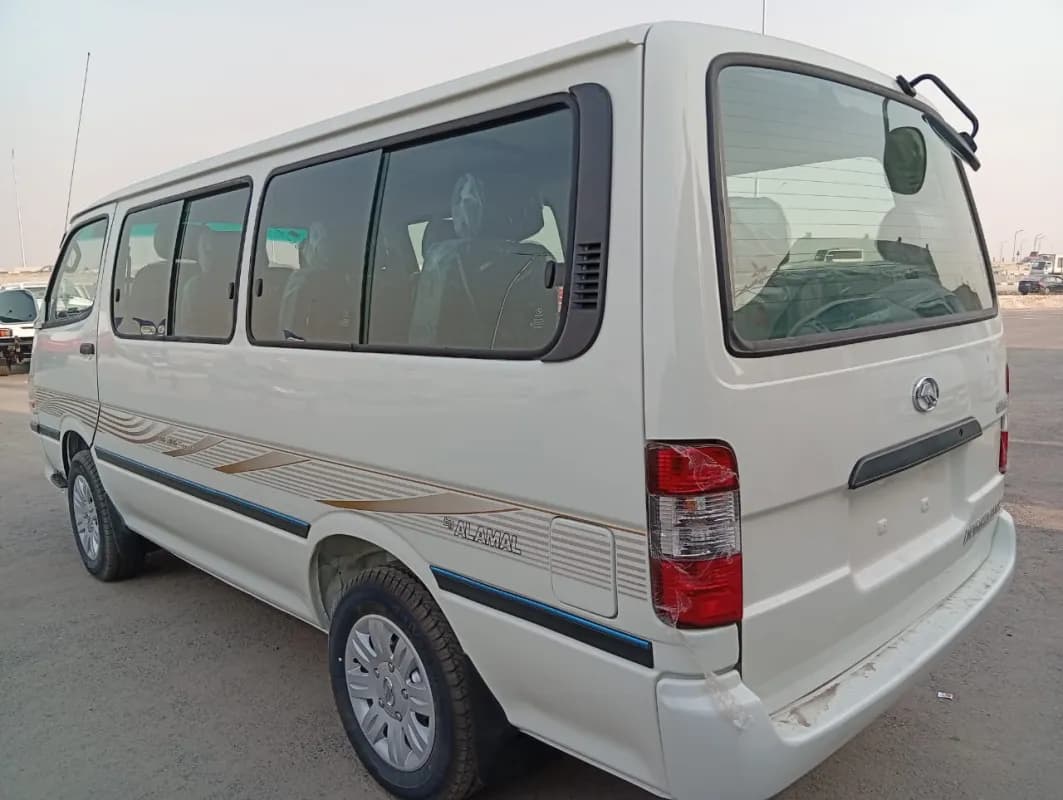 King long Minibus 2026 Hiace White Manual — New