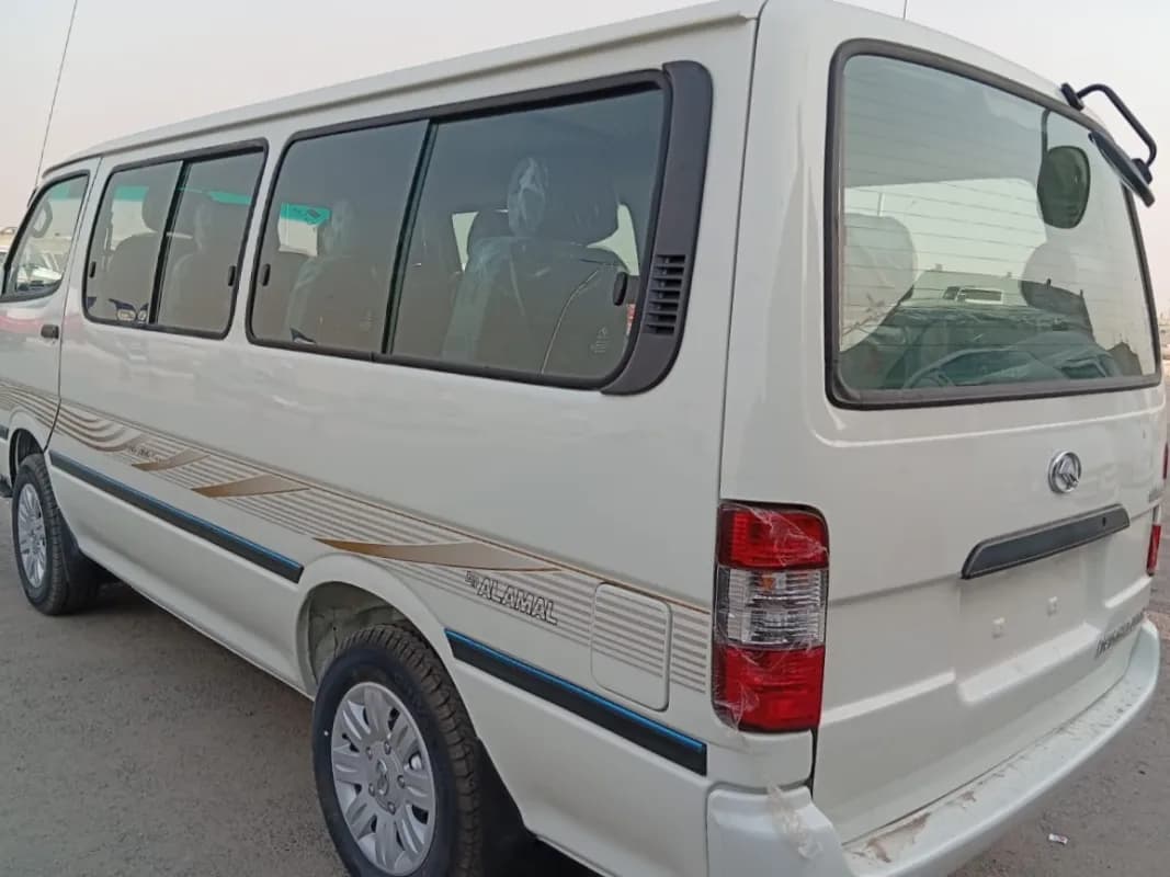 King long Minibus 2026 Hiace White Manual — New