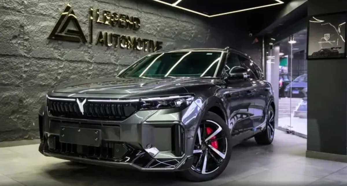 Dongfeng Voyah Free 2026 Luxury Gray Automatic — New