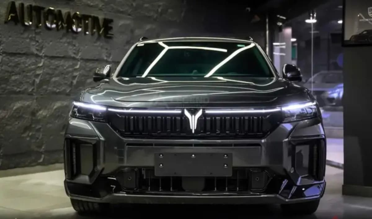 Dongfeng Voyah Free 2026 Luxury Gray Automatic — New
