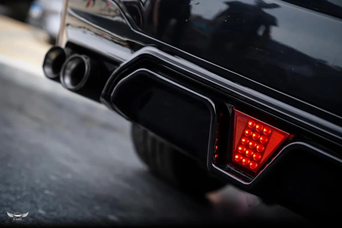 بي ام دبليو M5 2018 م اسبورت أسود أوتوماتيك — مستعملة