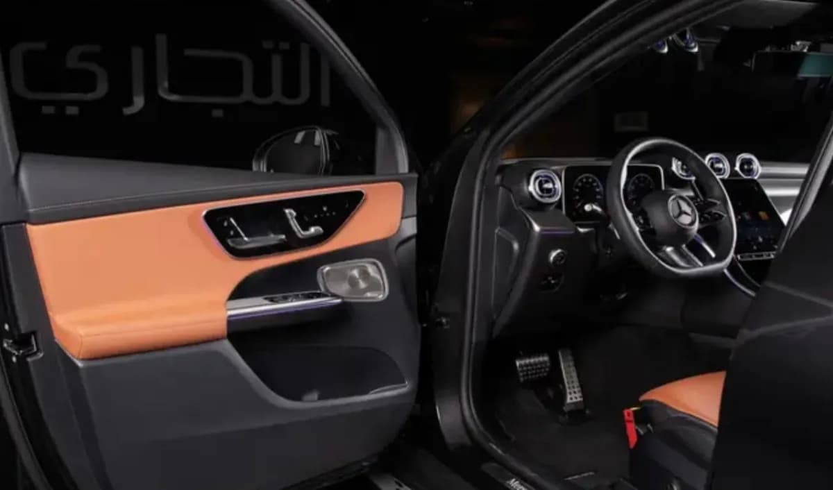 مرسيدس بنز GLC 300 2026 كوبيه أسود أوتوماتيك — جديدة