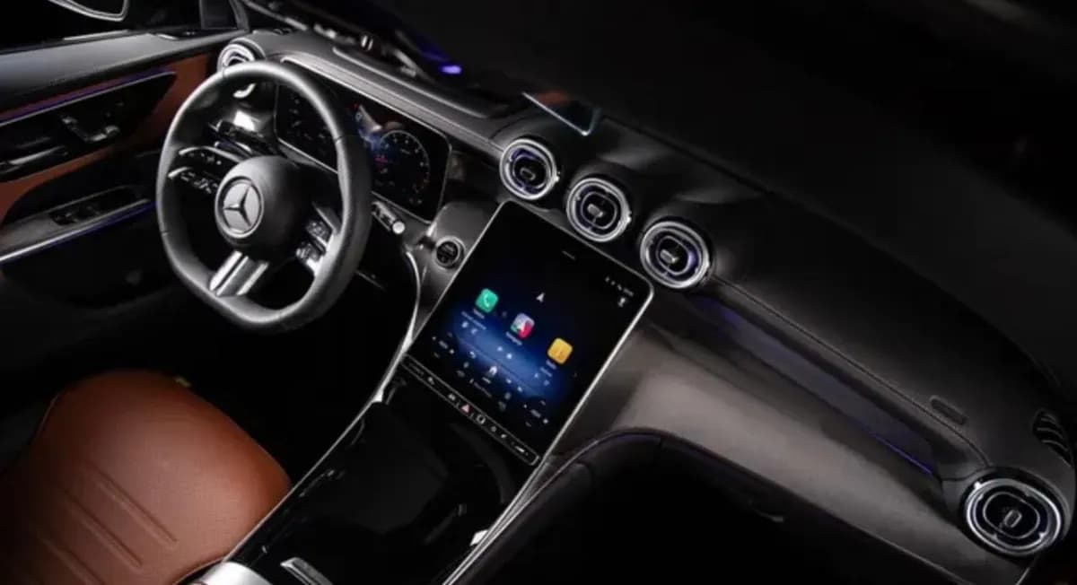 مرسيدس بنز GLC 300 2026 كوبيه أسود أوتوماتيك — جديدة