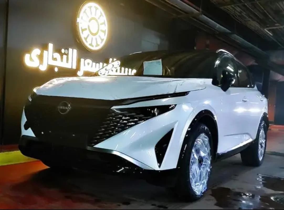 نيسان قاشقاي 2026 تكنا أبيض أوتوماتيك — جديدة