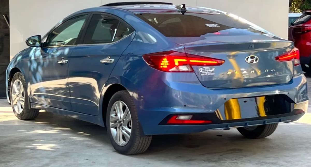 هيونداي النترا AD 2026 توب لاين أزرق سماوي أوتوماتيك — جديدة