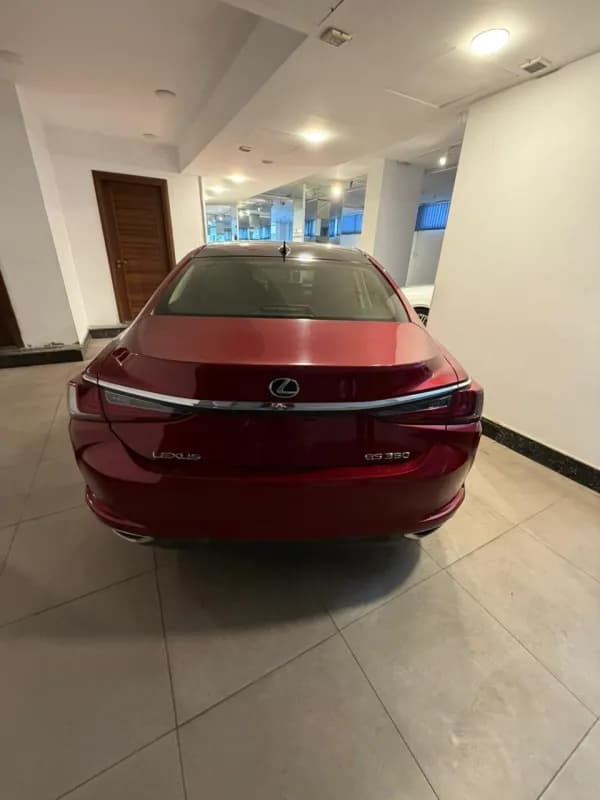 Lexus ES350 2019 Premium Red Automatic — Used