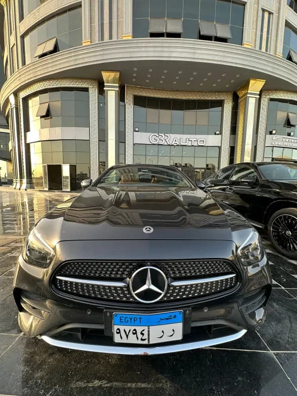 مرسيدس بنز اي 200 كوبيه كابورليه 2022 ايه ام جي أسود أوتوماتيك — مستعملة