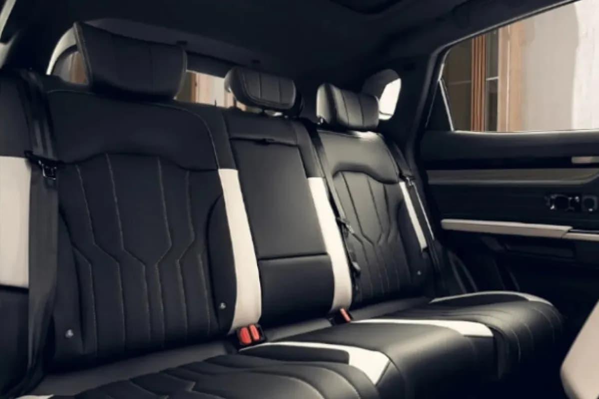 سويست S06 2027 هاي لاين رمادي أوتوماتيك — جديدة