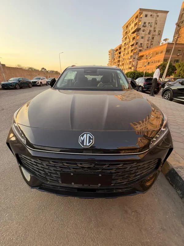 ام جي اتش اس 2026 اتش اي في أسود أوتوماتيك — جديدة