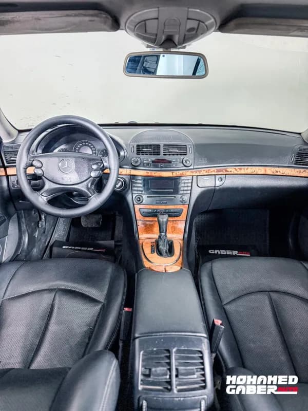 Mercedes-Benz E200 2007 Kompressor Black Automatic — Used