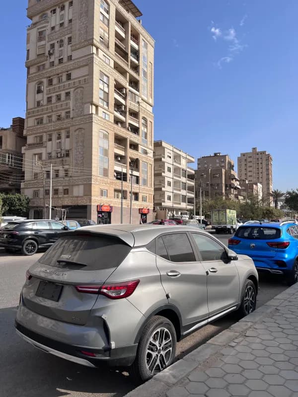 سويست S05 2027 هاي لاين رمادي أوتوماتيك — جديدة