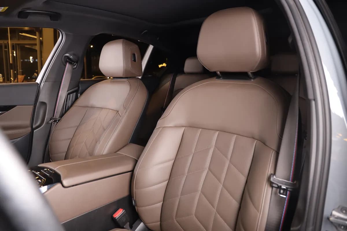 BMW 530 E 2024 Luxury Cement Gray Automatic — Used
