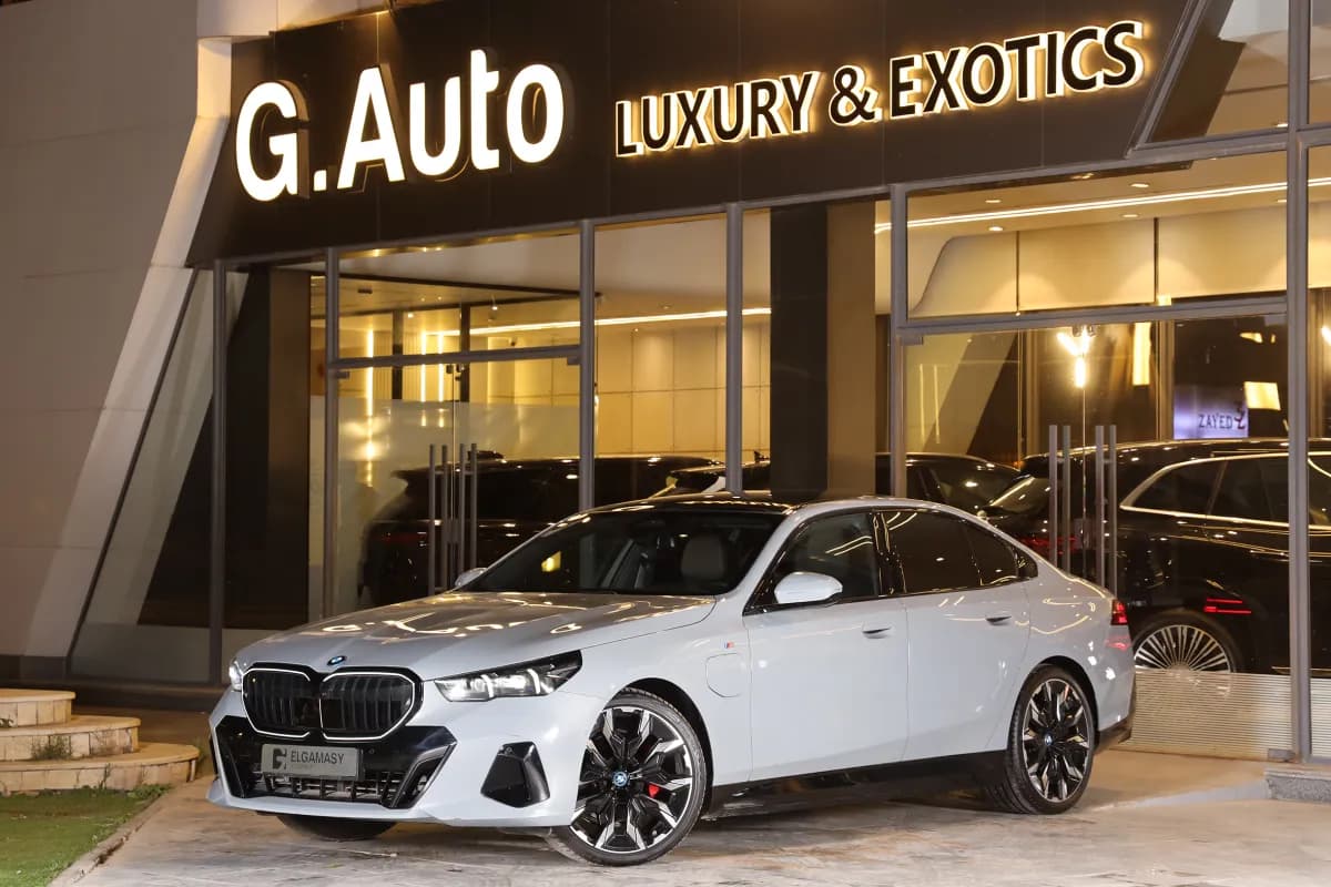 BMW 530 E 2024 Luxury Cement Gray Automatic — Used