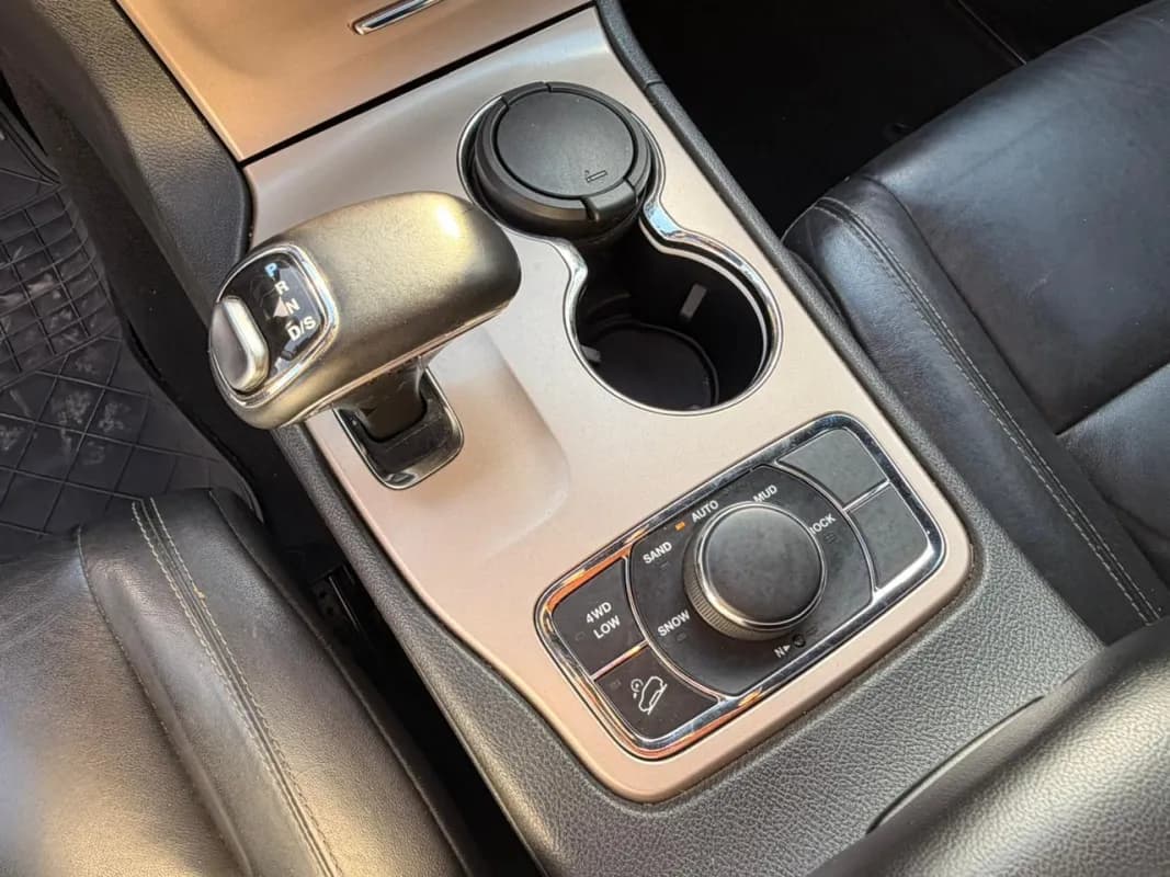 Jeep Grand Cherokee 2015 Limited Gray Automatic — Used