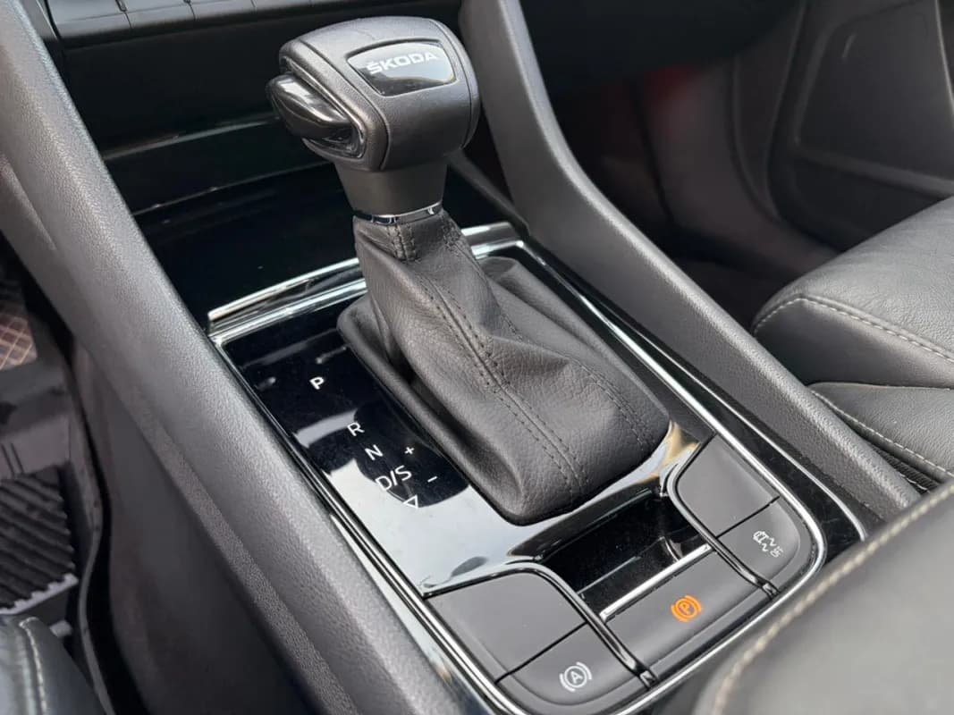 Skoda KODIAQ 2023 Ambition Black Automatic — Used